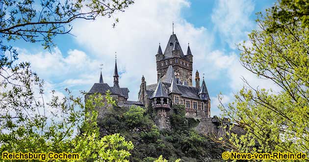 Reichsburg Castle in Cochem on the Mosel River 